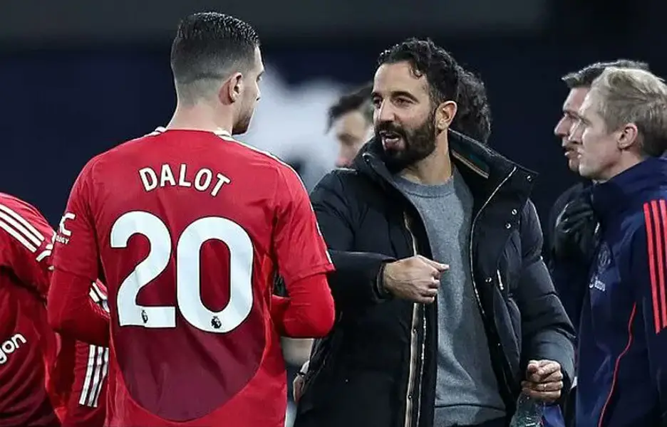 Real Madrid Có Thể Mua Diogo Dalot Từ Manchester United: Cập Nhật Mới Nhất